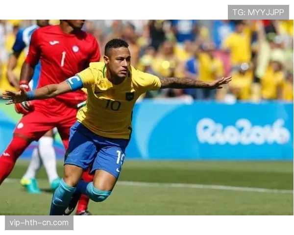 出界判罚：裁判如何判断球完全越过边线与重新开球